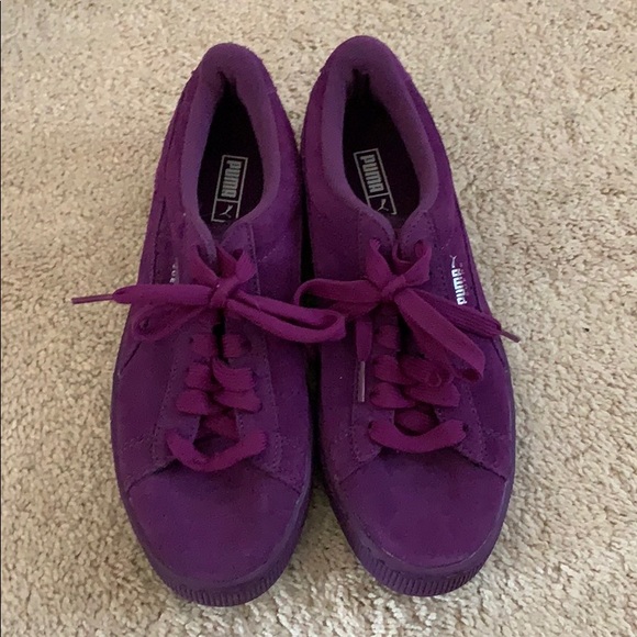 Purple pumas - Picture 1 of 3
